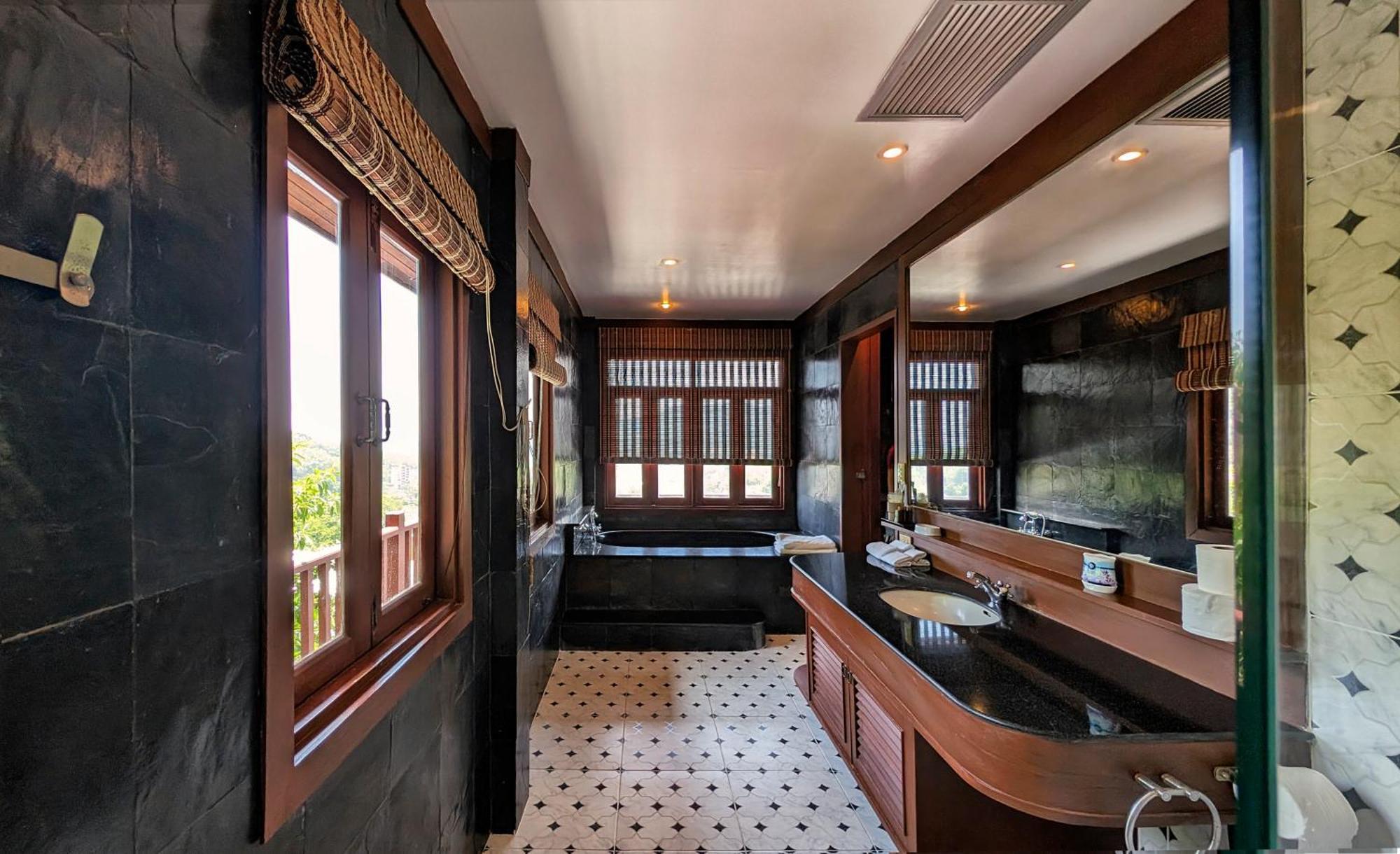 Nakawanna Villa Пхукет Экстерьер фото